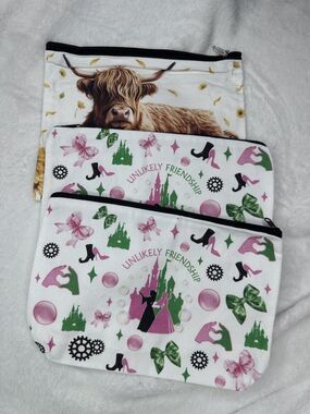 Set Of 3 Multicolor Fabric Makeup Bags Cosmetic Pouches Zipper Top Cow Sunflower